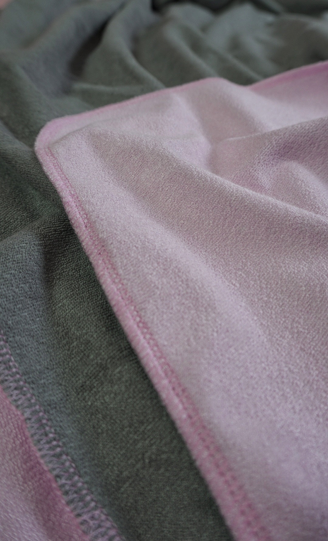 Water-proof Towel Pink & Grey